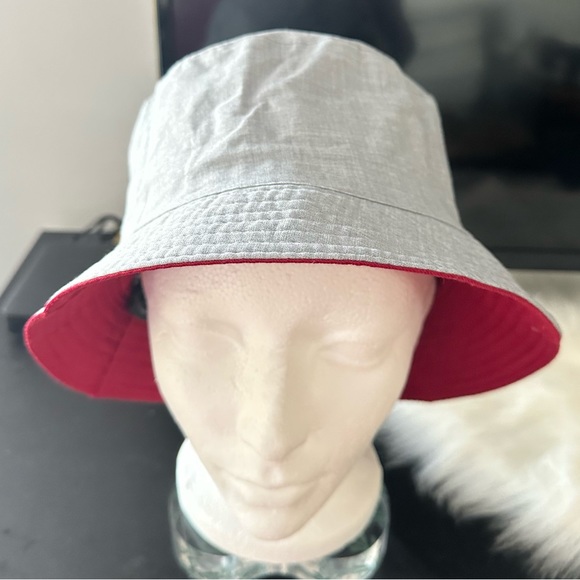 Reversible bucket hat - Picture 5 of 8